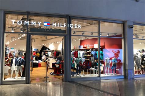 tommy hilfiger outlet london.